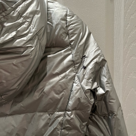 🌟HOST PICK🌟 American Eagle Silver Puffer Coat - Picture 7 of 16